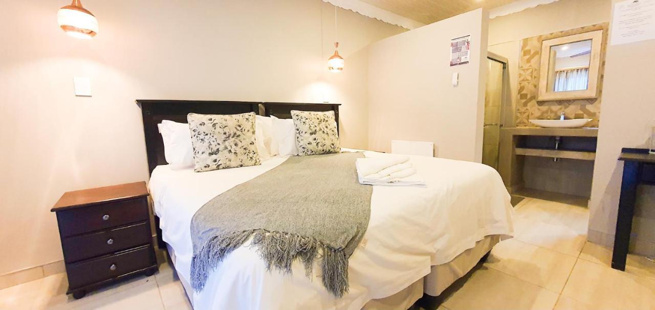 الشقق الفندقية كرونستادفي  Le Grant Guesthhouse المظهر الخارجي الصورة